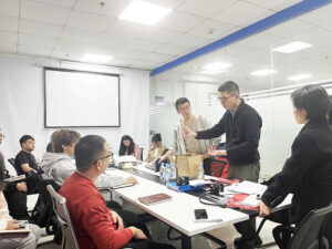 Fluke Technical Expert Visited Hangzhi For Tech Exchanges